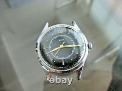 Vintage And Rare Doxa Watch Co Swiss Made 35 MM 17 Jewels Wristwatch
