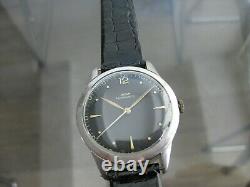Vintage And Rare Doxa Watch Co Swiss Made 37 MM 17 Jewels Wristwatch