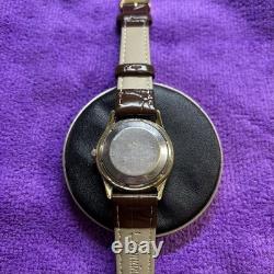 Vintage Bulova 23 Jewels Automatic Date Rare Dial 32mm Swiss Mens Watch Runs