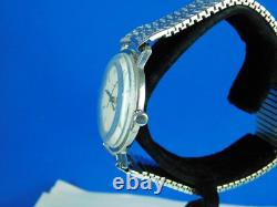 Vintage Hamilton 17j Swiss Model 69-1 Mens Stainless Wristwatch Rare C. 1961