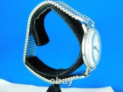 Vintage Hamilton 17j Swiss Model 69-1 Mens Stainless Wristwatch Rare C. 1961