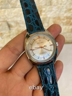 Vintage Invencible Watch Swiss Made Silver Mens Gents 39mm Handwind 1960's Rare