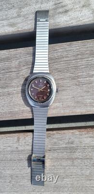 Vintage NYON SWISS Automatic 600Ft 36mm OVAL Divers Watch RARE DIALS