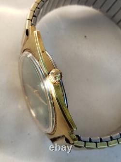 Vintage RARE ITRACO 17J INCABLOC ULTRUTHIN 10K G. F. TOP CAPS swiss wristwatch