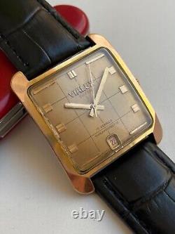 Vintage RARE MEN WATCH VIALUX SUPER 17 JEWELS SWISS AU G 10 CAL FHF ST 96-4