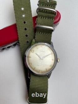 Vintage RARE Men NISUS 17 jewels Wrist Watch MILITARY SWISS AS 1130 INCABLOCK RR