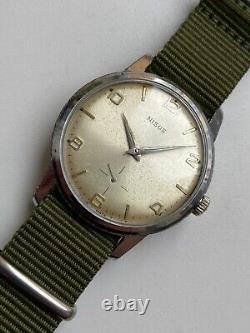 Vintage RARE Men NISUS 17 jewels Wrist Watch MILITARY SWISS AS 1130 INCABLOCK RR