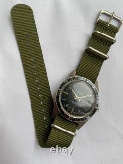 Vintage RARE Men Wrist Watch BASIS 17 JEWELS T. SWISS MADE BAZEL CAL. EB 8800