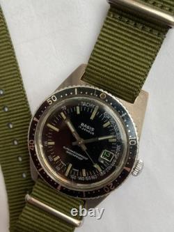 Vintage RARE Men Wrist Watch BASIS 17 JEWELS T. SWISS MADE BAZEL CAL. EB 8800