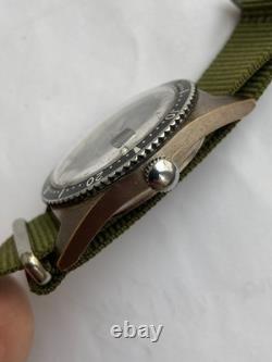 Vintage RARE Men Wrist Watch BASIS 17 JEWELS T. SWISS MADE BAZEL CAL. EB 8800