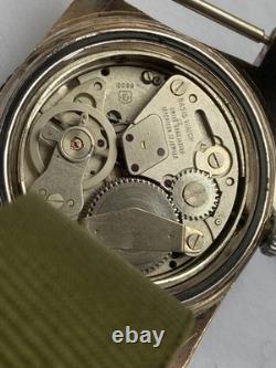 Vintage RARE Men Wrist Watch BASIS 17 JEWELS T. SWISS MADE BAZEL CAL. EB 8800
