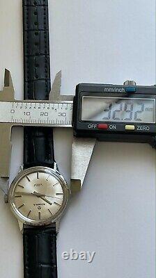 Vintage RODANIA 17 Jewels Incabloc Antimagnetic Swiss Stainless-Steel Dust cover