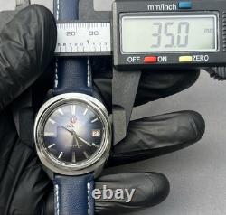 Vintage Rado Space Wing Automatic Watch Blue Gradient Dial Rare 1970s Swiss