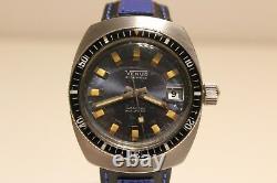 Vintage Rare Collectible Diver Men's Swiss Automatic Watch Venus 21 J