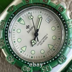 Vintage Rare Men's Zodiac Green Swiss Formula 200MM 713.82.63 Nice Running