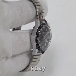 Vintage Rare Saxony Diver Watch WithDate Swiss 27mm Mechanical Wind Up Swiss Date
