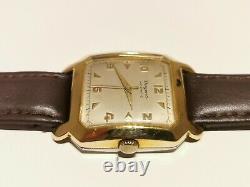 Vintage Rare Swiss Classic Square Gold Plated Men's Automatic Watch Dugena 22