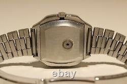 Vintage Rare Tv Swiss Men's St. Steel Automatic Watch Tissot Seastar/waves Dial