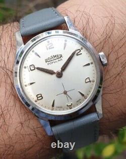 Vintage Roamer Popular Rare Sub Second 17 Jewels Swiss Made Men's Wrist Watch