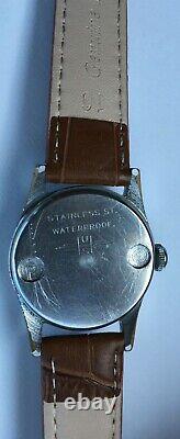 Vintage STANDARD Military watch 15 Jewels Swiss made Waterproof Unusual back