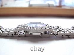 Vintage Solid 14K White GOLD Ladies AVIGNON DIAMOND Watch MOP Swiss rare beauty