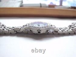 Vintage Solid 14K White GOLD Ladies AVIGNON DIAMOND Watch MOP Swiss rare beauty