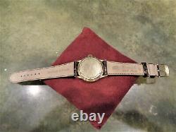 Vintage Ultra Rare 1940's Universal Geneve Solid 14K 585 Cal. 263 Swiss Watch