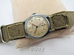 Vintage Ultra Rare WWII Record Sport Military Cal 107 Watch Swiss Brevet Repair