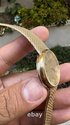 Vintage Unisex Bulova Accutron P1 Swiss Quartz Cobra Bracelet Rare Working Watch