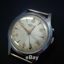 Vintage VULCAIN cricket wrist alarm cal. 120 rare guilloche dial swiss made rare