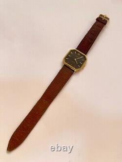 Vintage Vetta Watch Square Black Dial Very Rare Unisex 29mm Tank Watch Swiss Mad