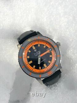 WOW Rare Vintage ZODIAC Sea Wolf Diver ORANGE 20 ATM Automatic Swiss Men Watch