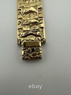 Wittnauer RARE Gold Tone Nuget Vintage Men's Dress Watch Swiss Made Black Face